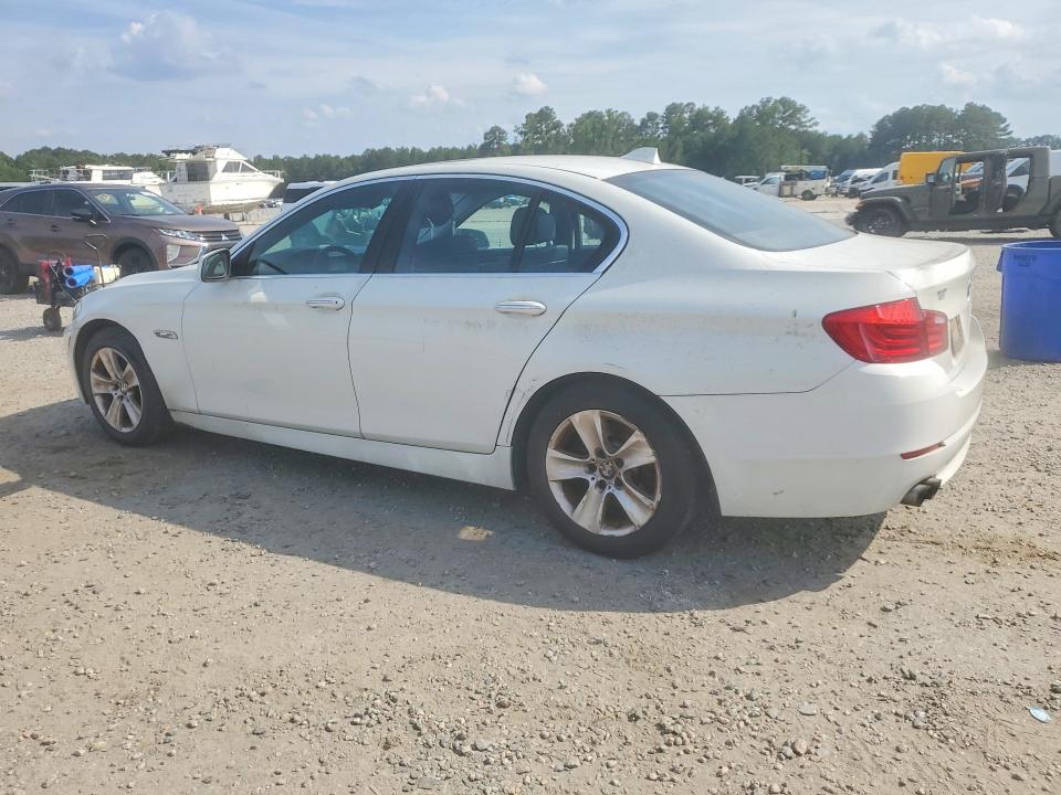 Photo 2 from auction – 2012 BMW 528 with VIN WBAXG5C51CDX03874