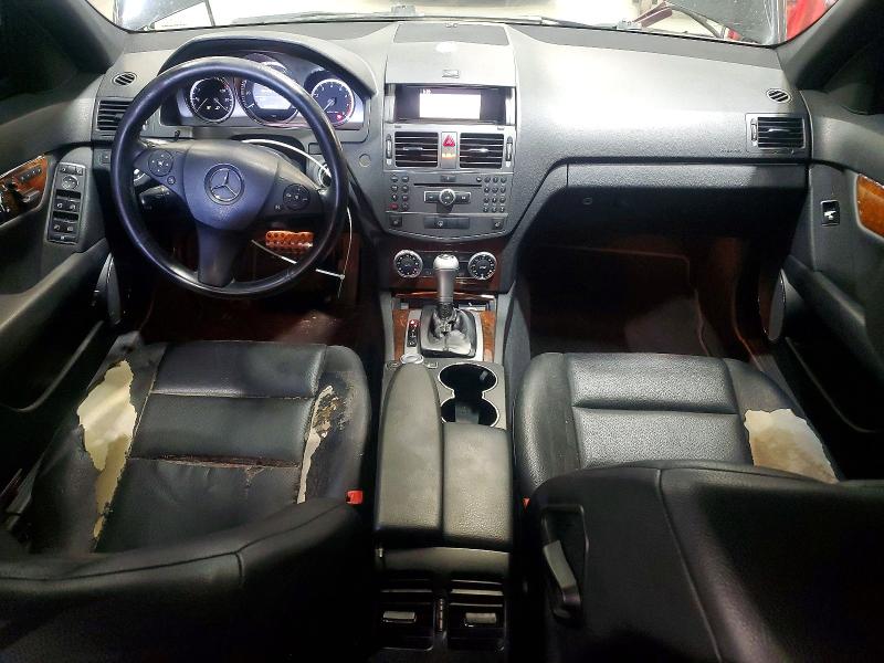 Photo 8 from auction – 2011 MERCEDES-BENZ C with VIN WDDGF8BB1BR183603