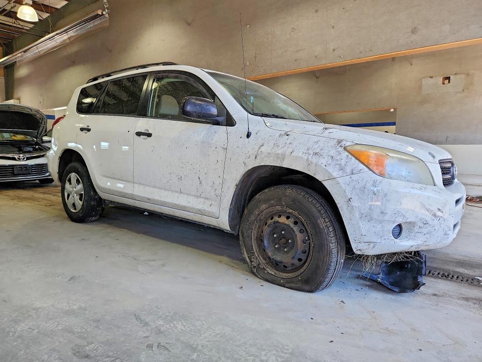Photo 4 from auction – 2007 TOYOTA RAV4 with VIN JTMZD33V875043695