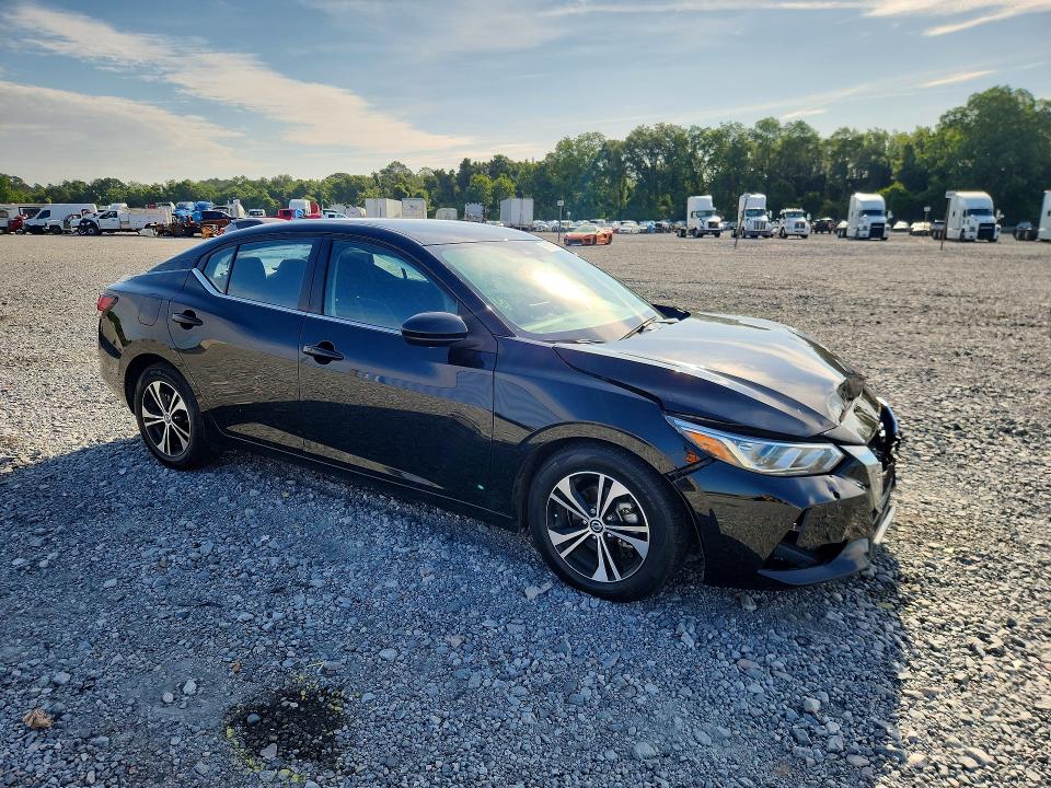 Снимка 4 от търг – 2021 NISSAN SENTRA с VIN 3N1AB8CV0MY318381