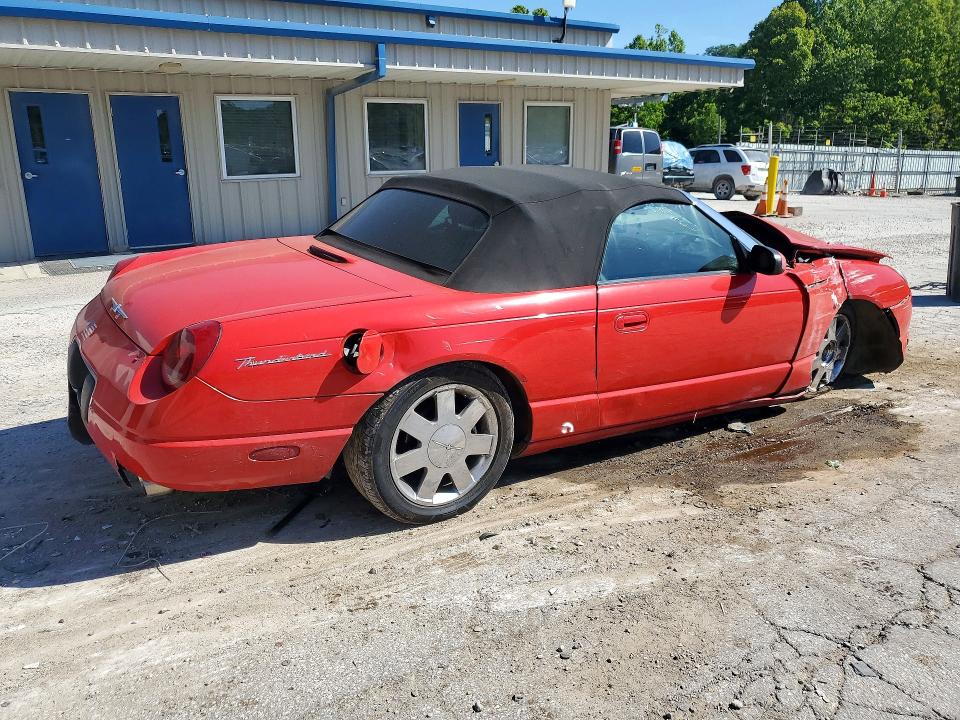 Photo 3 from auction – 2002 FORD THUNDERBIRD with VIN 1FAHP60A62Y112127