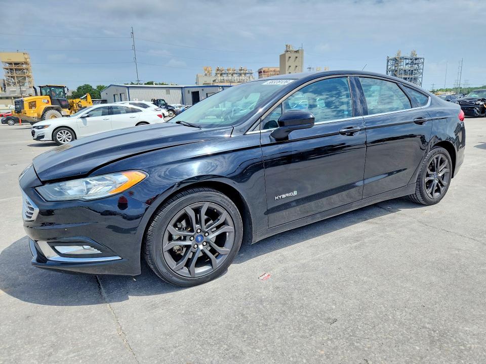 Photo 1 from auction – 2018 FORD FUSION with VIN 3FA6P0LU1JR124175