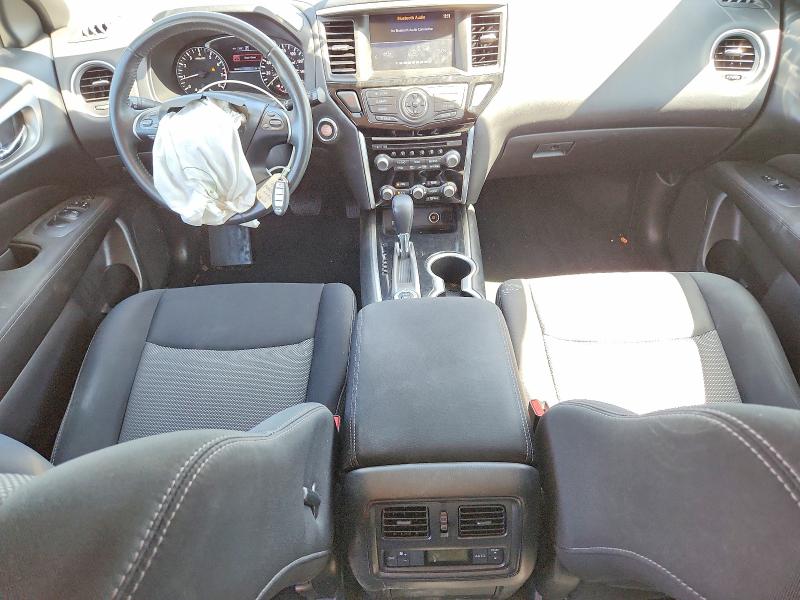 Photo 8 from auction – 2017 NISSAN PATHFINDER with VIN 5N1DR2MM4HC613776