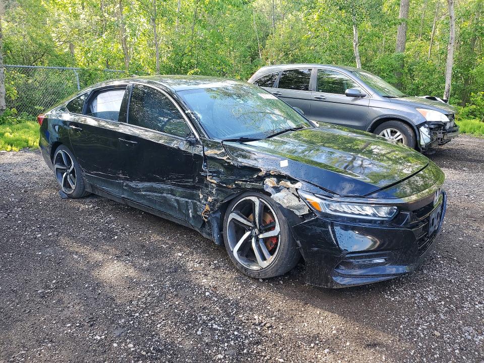 Photo 4 from auction – 2018 HONDA ACCORD with VIN 1HGCV1F34JA804496