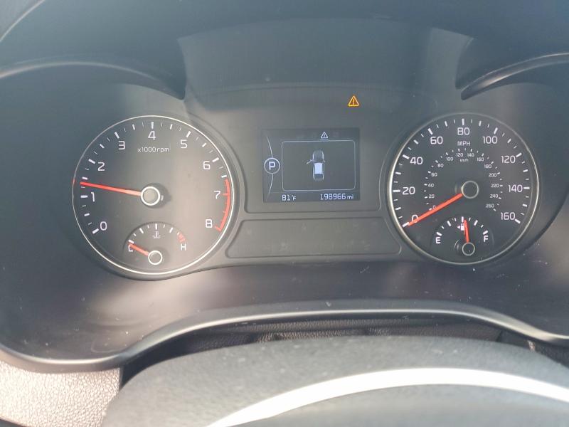 Photo 9 from auction – 2018 KIA OPTIMA with VIN 5XXGT4L33JG234832