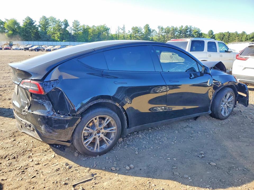 Photo 3 from auction – 2023 TESLA MODEL Y with VIN 7SAYGDEE4PF628068