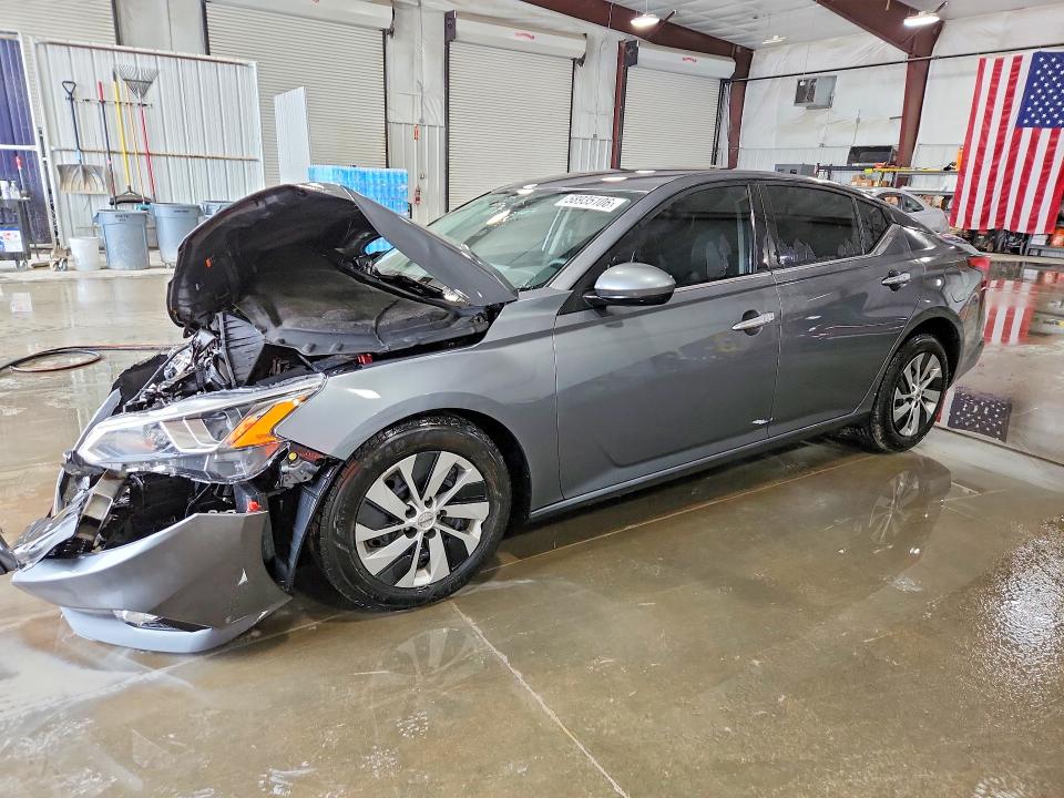 NISSAN ALTIMA 2020 with VIN 1N4BL4BV4LC253105 - Photo from auction