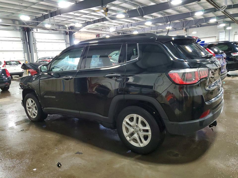 Photo 2 from auction – 2017 JEEP COMPASS with VIN 3C4NJCAB8HT672620