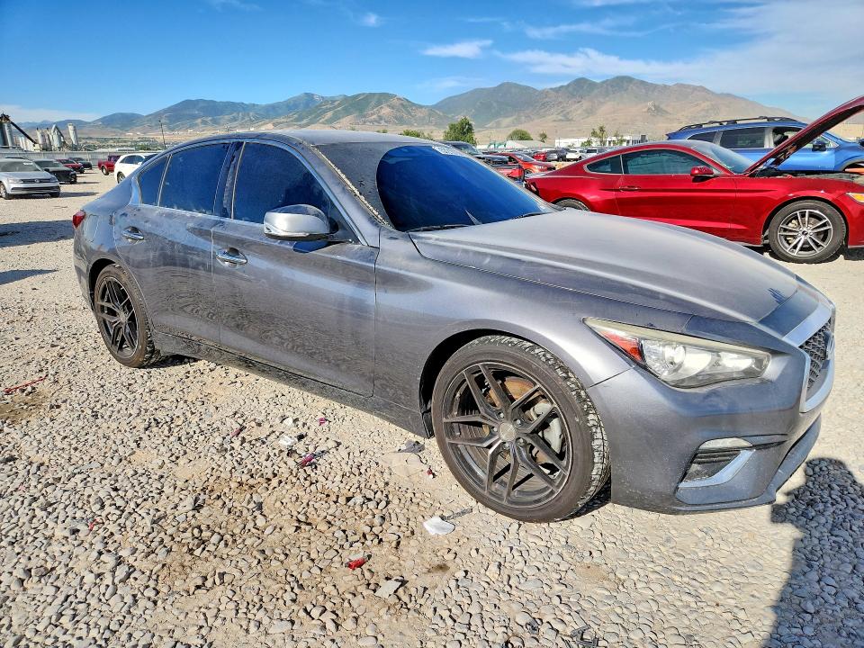 Photo 4 from auction – 2018 INFINITI Q50 with VIN JN1EV7AR5JM445909
