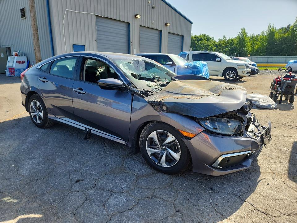 Photo 4 from auction – 2021 HONDA CIVIC with VIN 2HGFC2F65MH528158