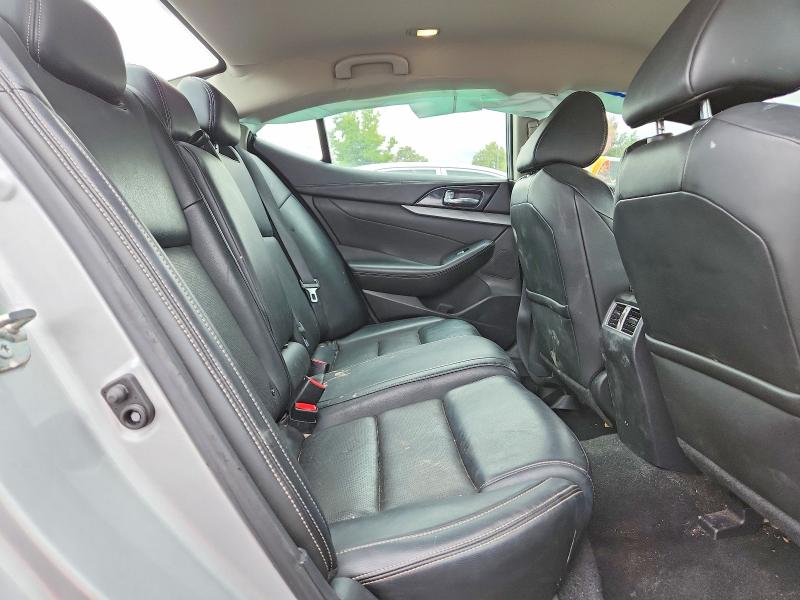 Фото 10 с аукциона – 2018 NISSAN MAXIMA с VIN 1N4AA6AP2JC363728