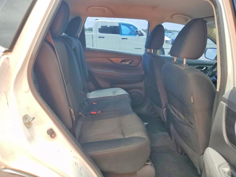 Photo 10 from auction – 2018 NISSAN ROGUE with VIN KNMAT2MT7JP530695