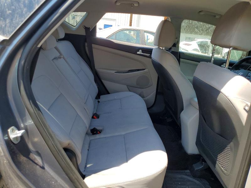 Photo 10 from auction – 2019 HYUNDAI TUCSON with VIN KM8J23A41KU933673