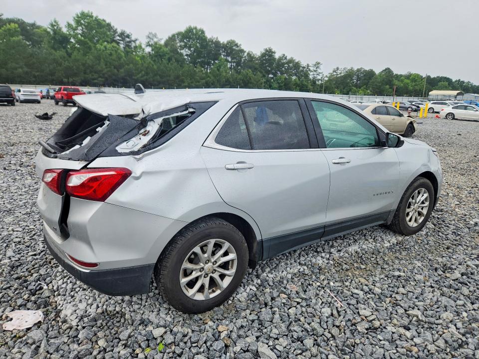 Photo 3 from auction – 2018 CHEVROLET EQUINOX with VIN 2GNAXJEV1J6329087