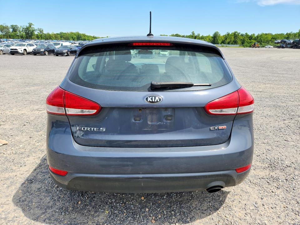 Zdjęcie 6 z aukcji – 2014 KIA FORTE z VIN KNAFX5A82E5246837