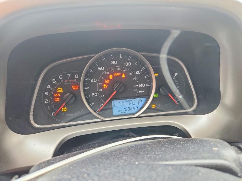 Photo 9 from auction – 2014 TOYOTA RAV4 with VIN JTMRFREV6EJ002528