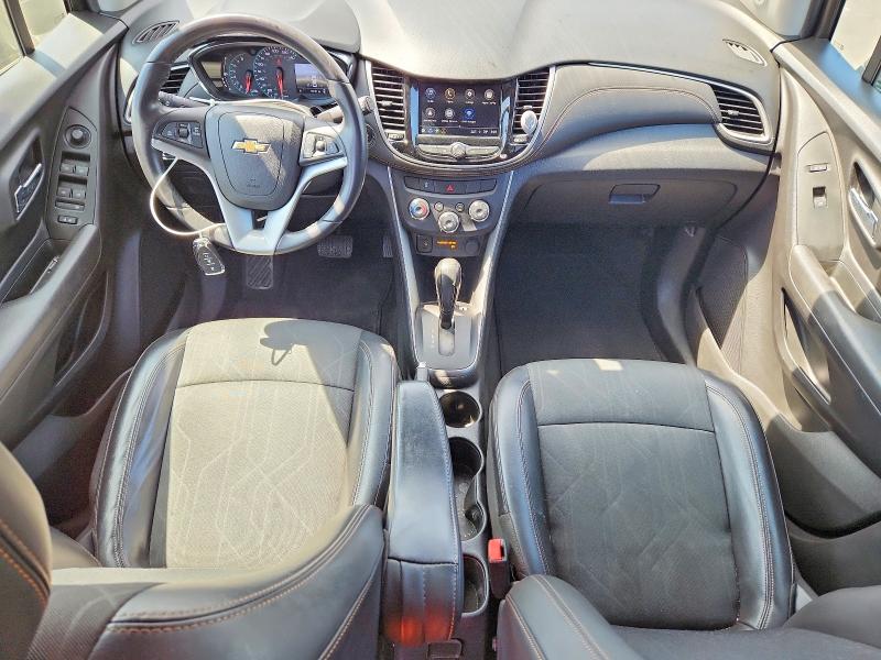 Photo 8 from auction – 2018 CHEVROLET TRAX with VIN KL7CJLSB3JB664869