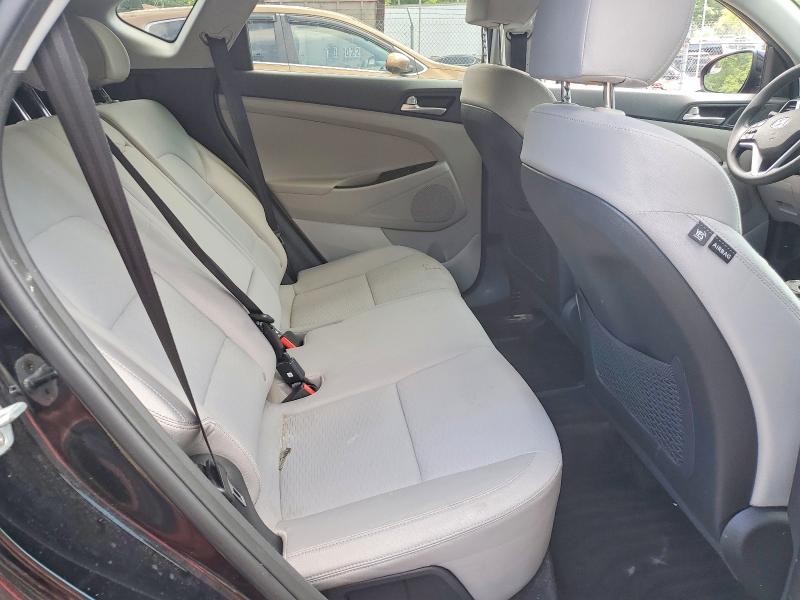 Photo 11 from auction – 2019 HYUNDAI TUCSON with VIN KM8J2CA48KU999685
