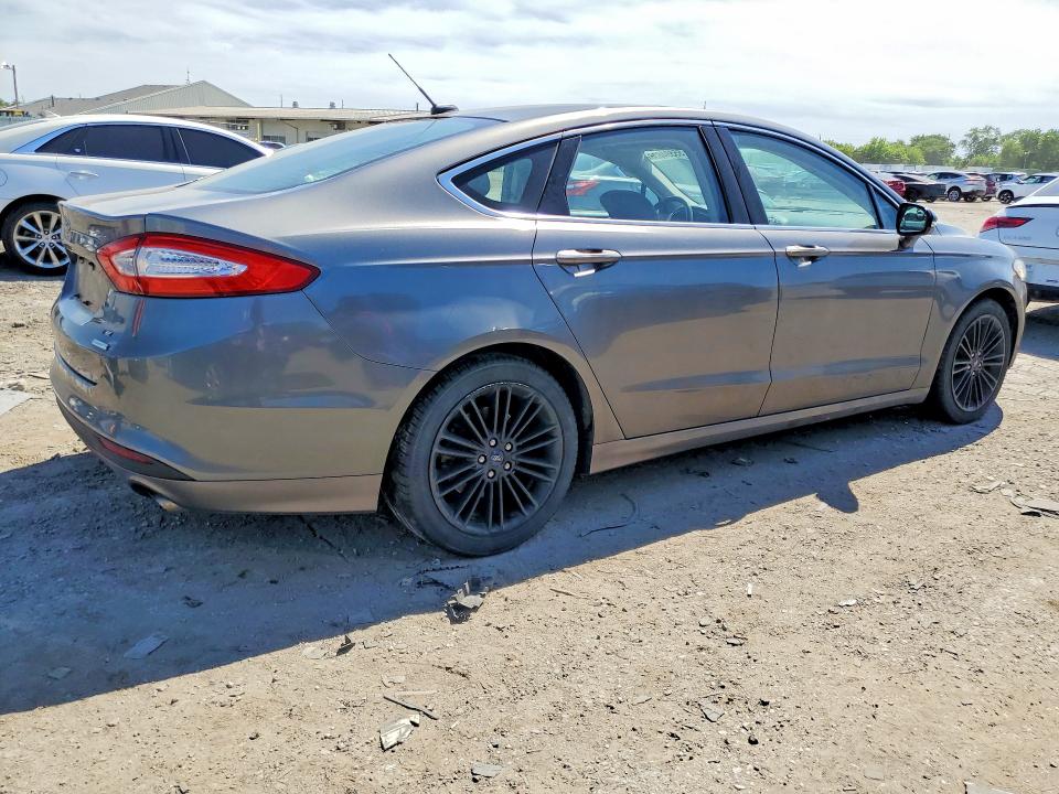 Photo 3 from auction – 2014 FORD FUSION with VIN 1FA6P0HDXE5357831