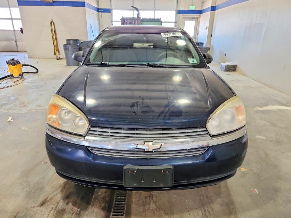 Photo 5 from auction – 2005 CHEVROLET MALIBU with VIN 1G1ZS52F85F330353