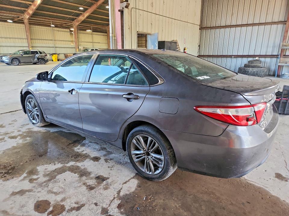 Zdjęcie 2 z aukcji – 2016 TOYOTA CAMRY z VIN 4T1BF1FK9GU128113