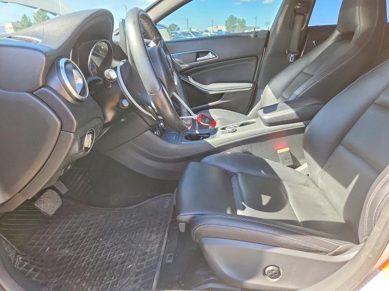 Photo 7 from auction – 2018 MERCEDES-BENZ CLA with VIN WDDSJ4GB8JN559455