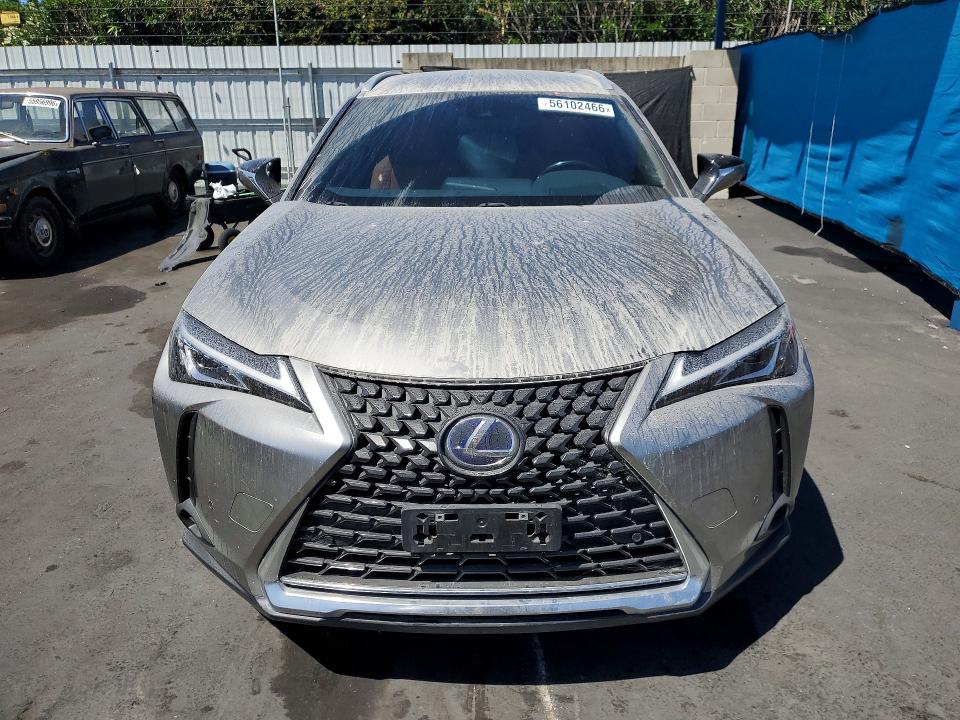 Photo 5 from auction – 2021 LEXUS UX with VIN JTHX9JBH7M2052926