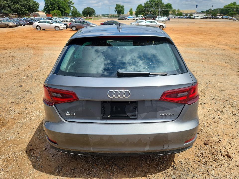 Photo 6 from auction – 2016 AUDI A3 with VIN WAUTPBFF1GA066185