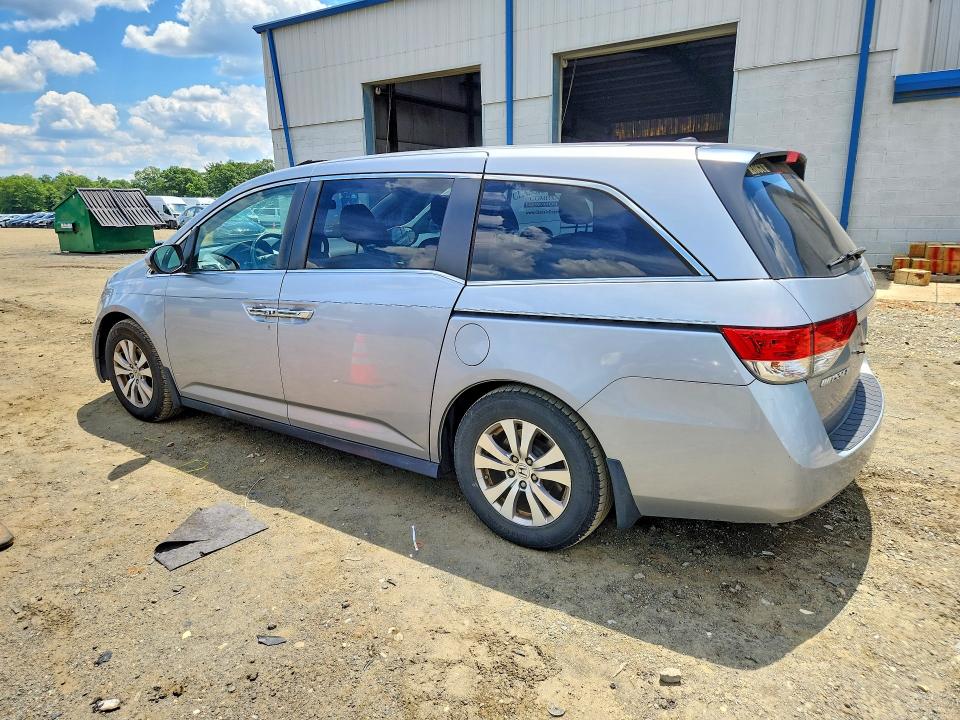 Photo 2 from auction – 2016 HONDA ODYSSEY with VIN 5FNRL5H63GB105339