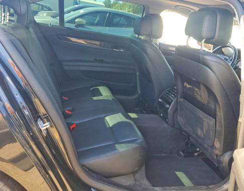 Photo 10 from auction – 2015 BMW 740 with VIN WBAYF4C59FGS99467