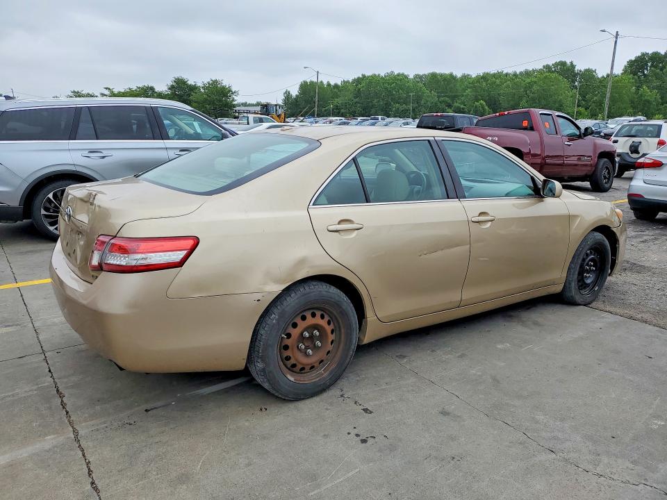 Photo 3 from auction – 2011 TOYOTA CAMRY with VIN 4T1BF3EK1BU665340