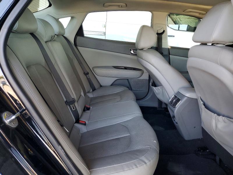 Photo 10 from auction – 2018 KIA OPTIMA with VIN 5XXGU4L30JG180628