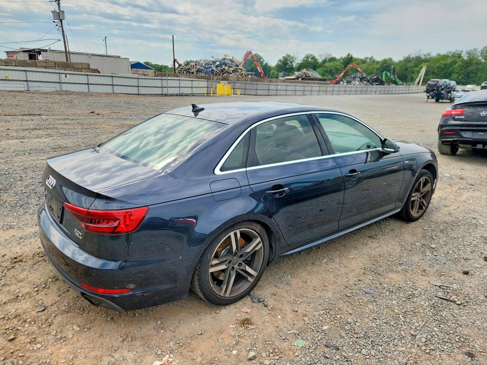 Photo 3 from auction – 2017 AUDI A4 with VIN WAUENAF41HN068388