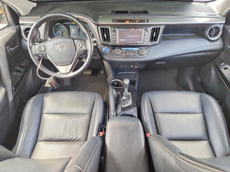 Photo 8 from auction – 2016 TOYOTA RAV4 HV with VIN JTMDJREV3GD011097