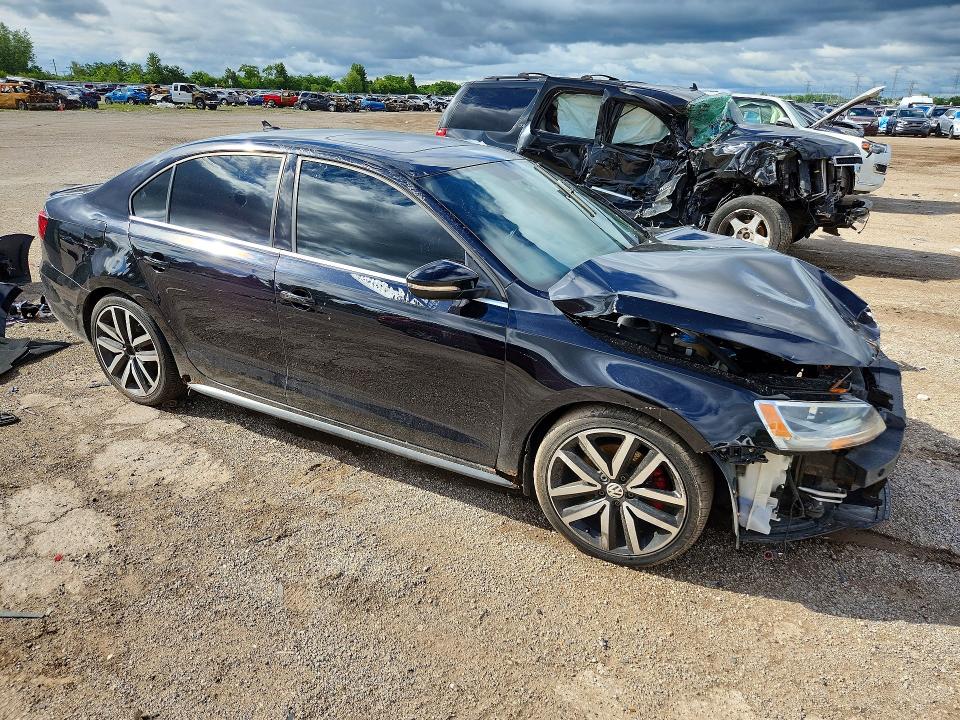 Photo 4 from auction – 2012 VOLKSWAGEN JETTA with VIN 3VW4A7AJ0CM406731