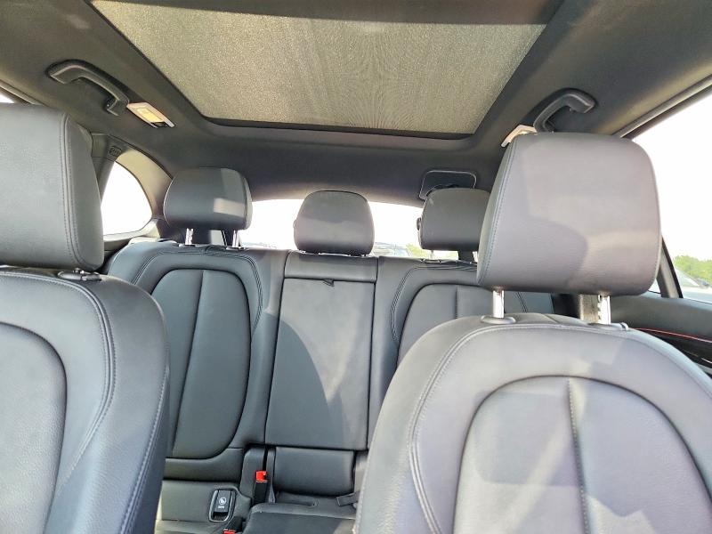 Photo 10 from auction – 2021 BMW X1 with VIN WBXJG9C04M5T33040