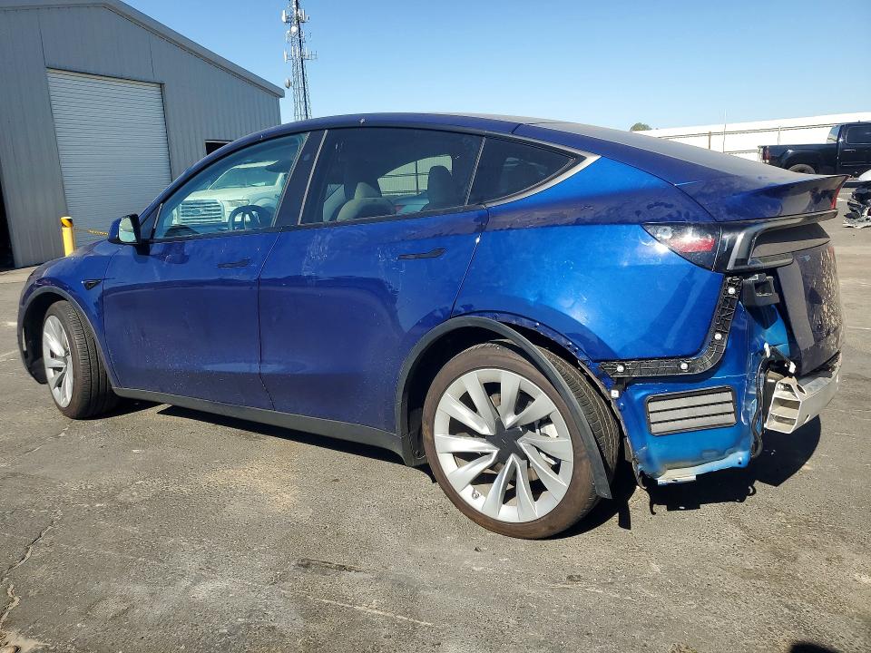 Photo 2 from auction – 2026 TESLA MODEL Y with VIN 7SAYGDEE6TF413060