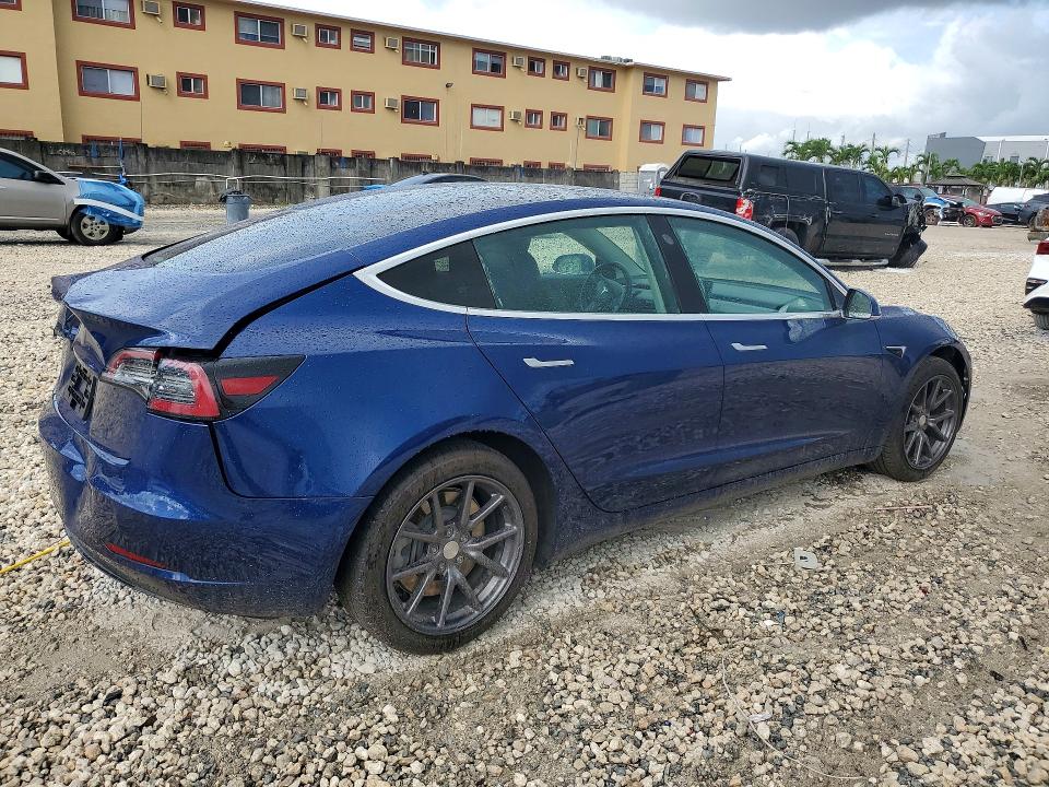 Photo 3 from auction – 2019 TESLA MODEL 3 with VIN 5YJ3E1EA6KF396817