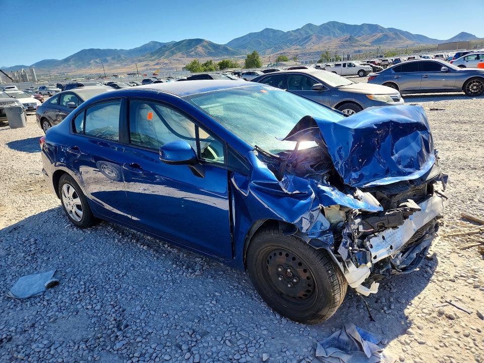 Photo 4 from auction – 2013 HONDA CIVIC with VIN 2HGFB2F50DH592053
