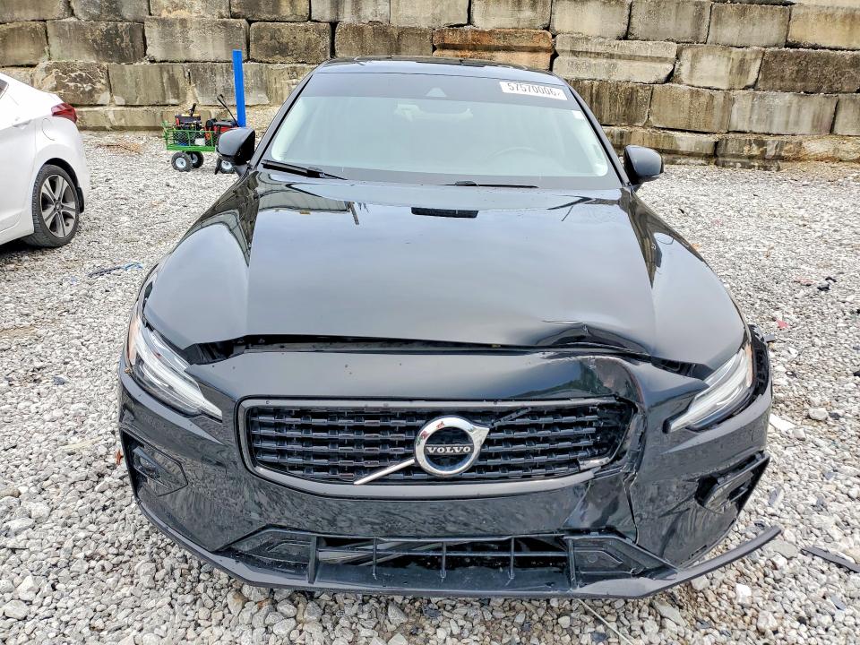 Photo 5 from auction – 2022 VOLVO S60 with VIN 7JRL12TZ7NG177712