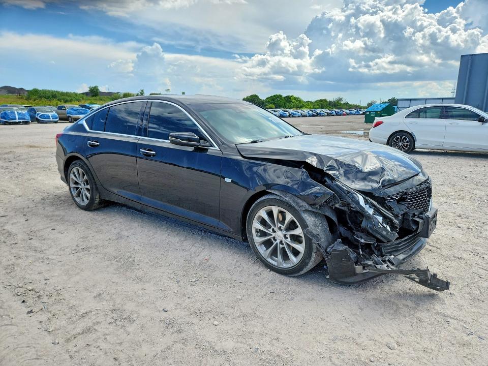 Photo 4 from auction – 2022 CADILLAC CT5 with VIN 1G6DN5RK0N0116748