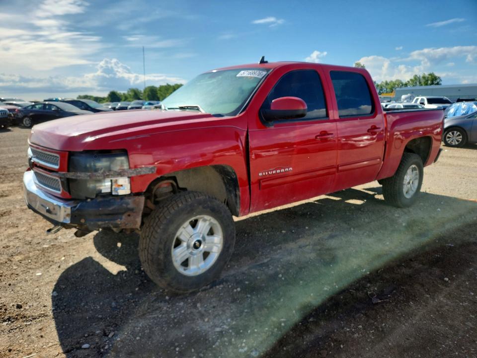 CHEVROLET SILVERADO 2013 with VIN 3GCPKSE75DG111185 - Photo from auction