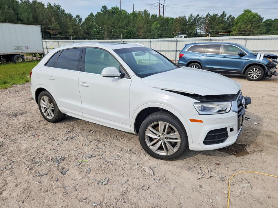 Photo 4 from auction – 2017 AUDI Q3 with VIN WA1JCCFS4HR008237