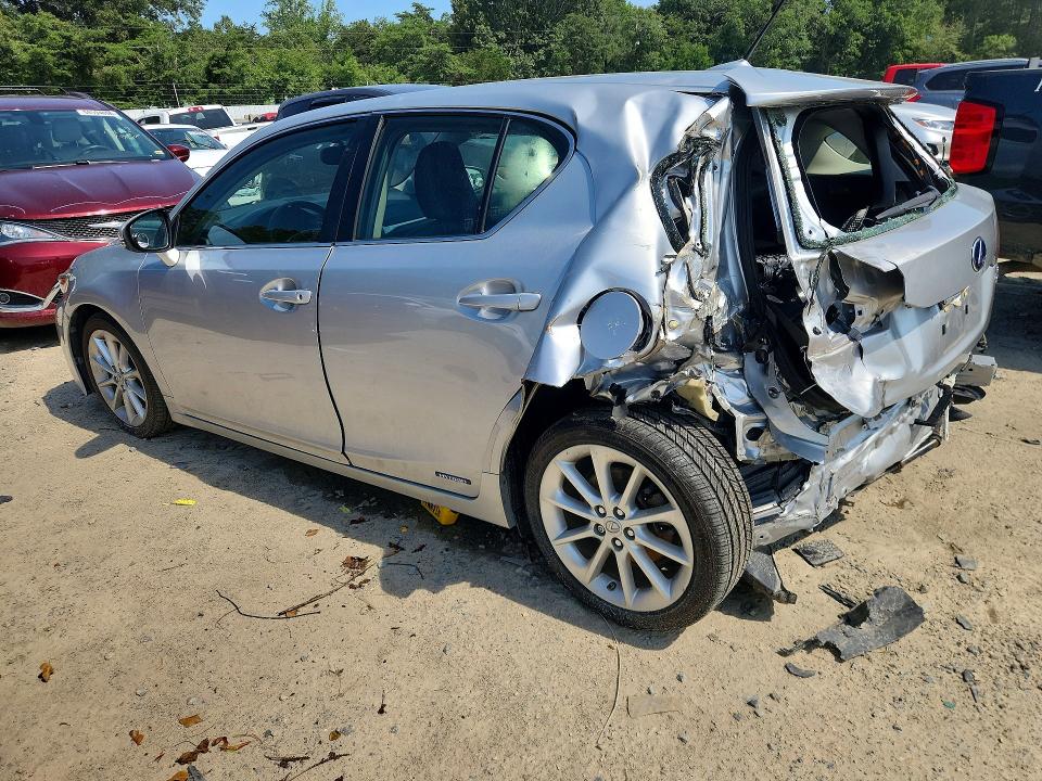 Photo 2 from auction – 2013 LEXUS CT with VIN JTHKD5BH3D2161593