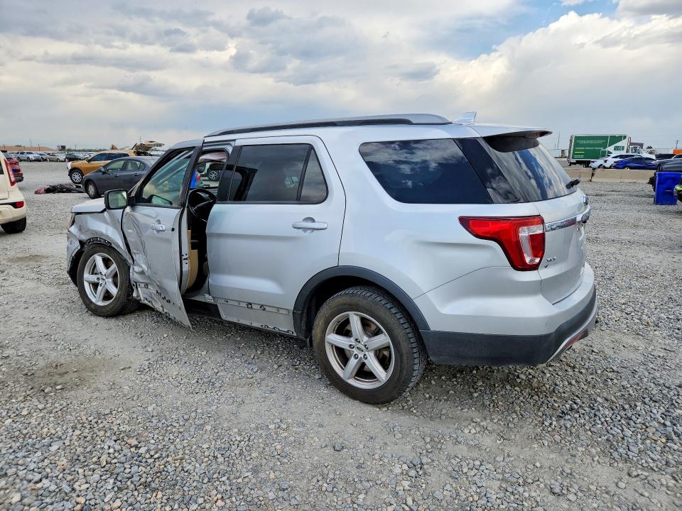 Photo 2 from auction – 2017 FORD EXPLORER with VIN 1FM5K8DH3HGD88337