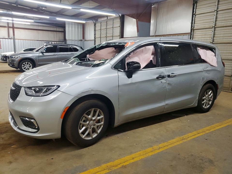 2026 CHRYSLER PACIFICA