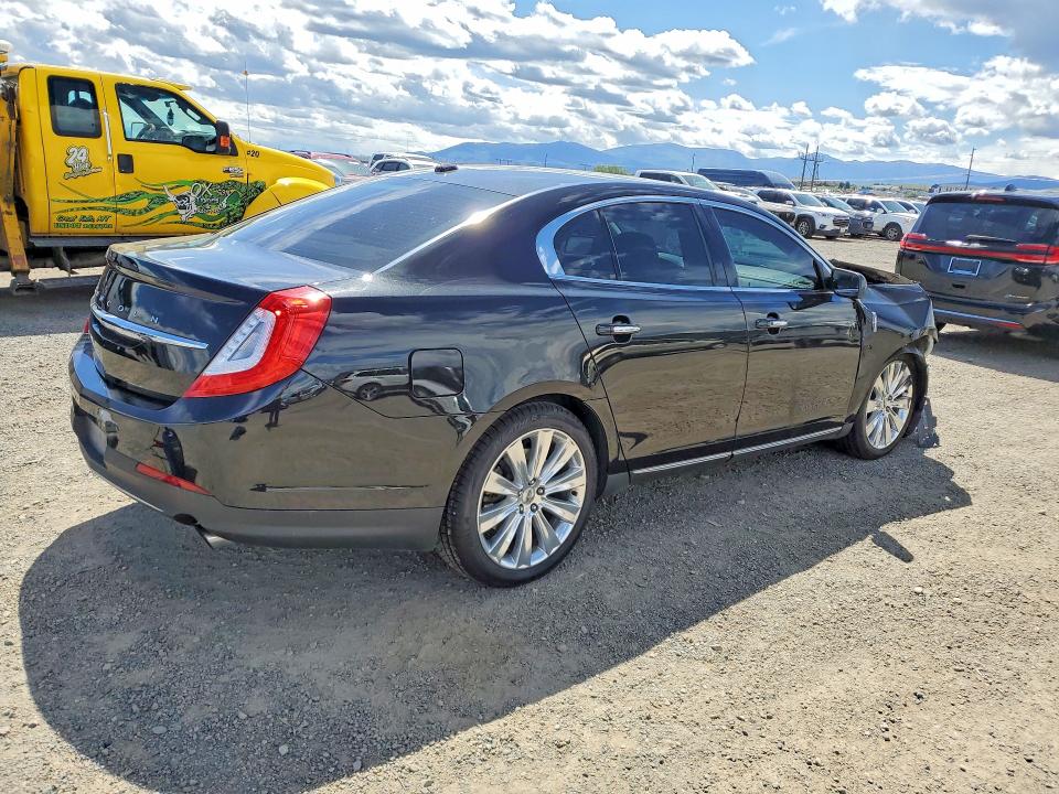 Photo 3 from auction – 2015 LINCOLN MKS with VIN 1LNHL9FT4FG602878