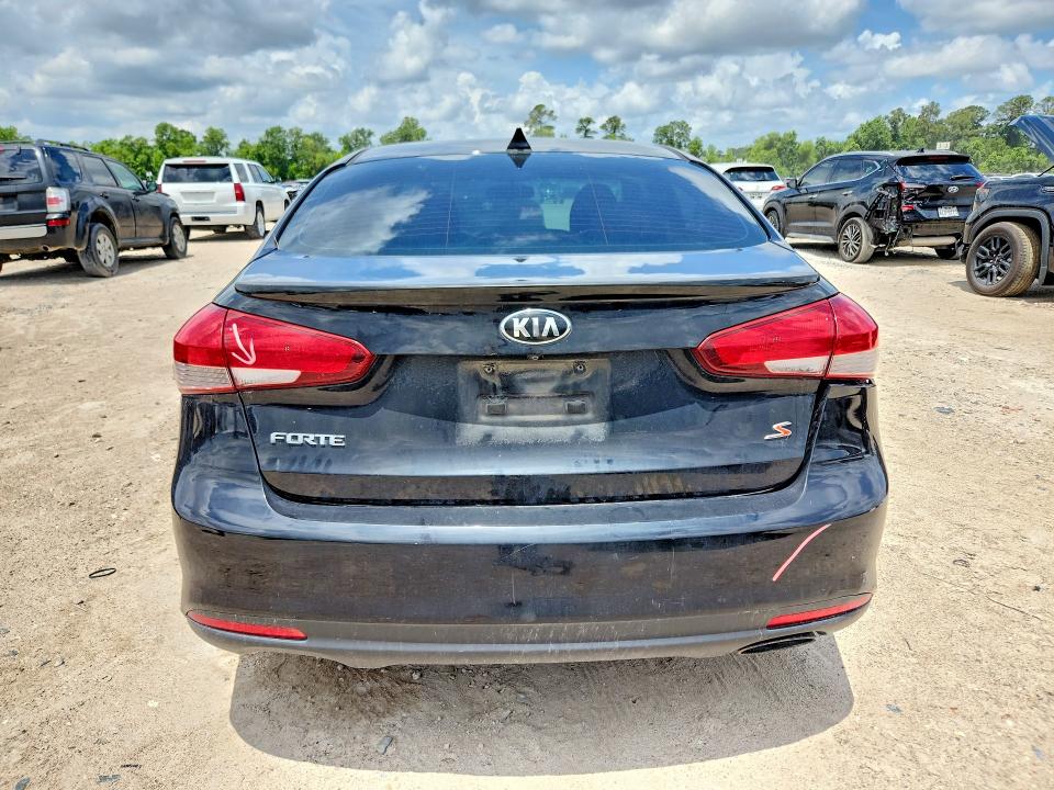 Photo 6 from auction – 2018 KIA FORTE with VIN 3KPFL4A78JE207250