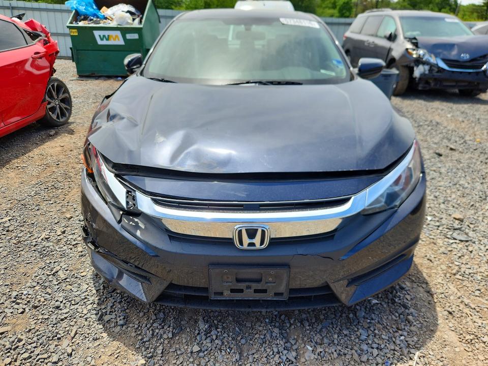 Photo 5 from auction – 2018 HONDA CIVIC with VIN 2HGFC2F79JH590439