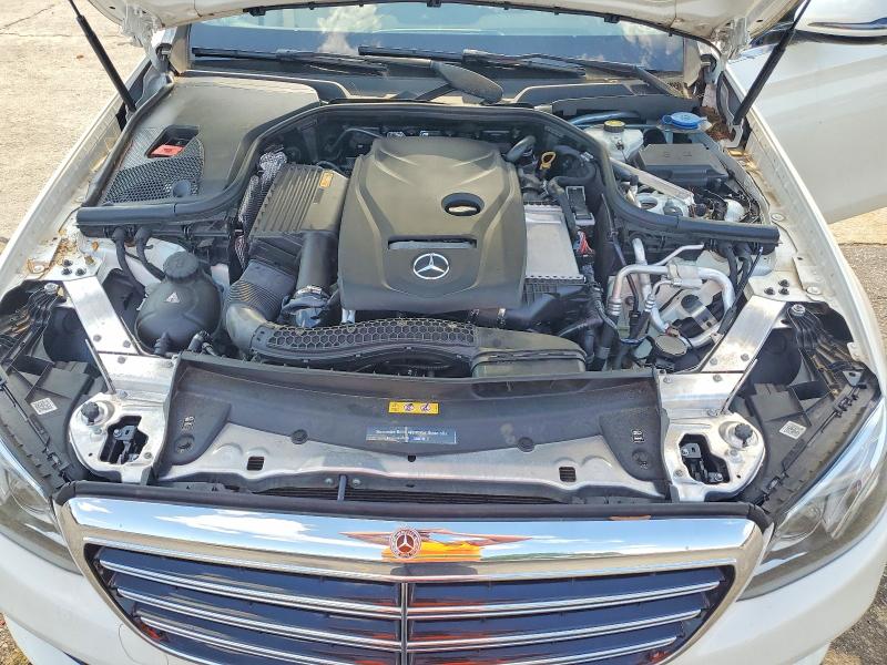 Photo 11 from auction – 2017 MERCEDES-BENZ E with VIN WDDZF4JB9HA280400